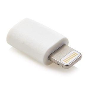 Przejściówka z micro USB na Lightning, licencja MFi AX-P302.173